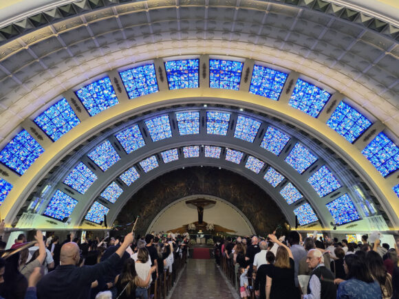 Paróquia São Carlos Borromeu - Arcos